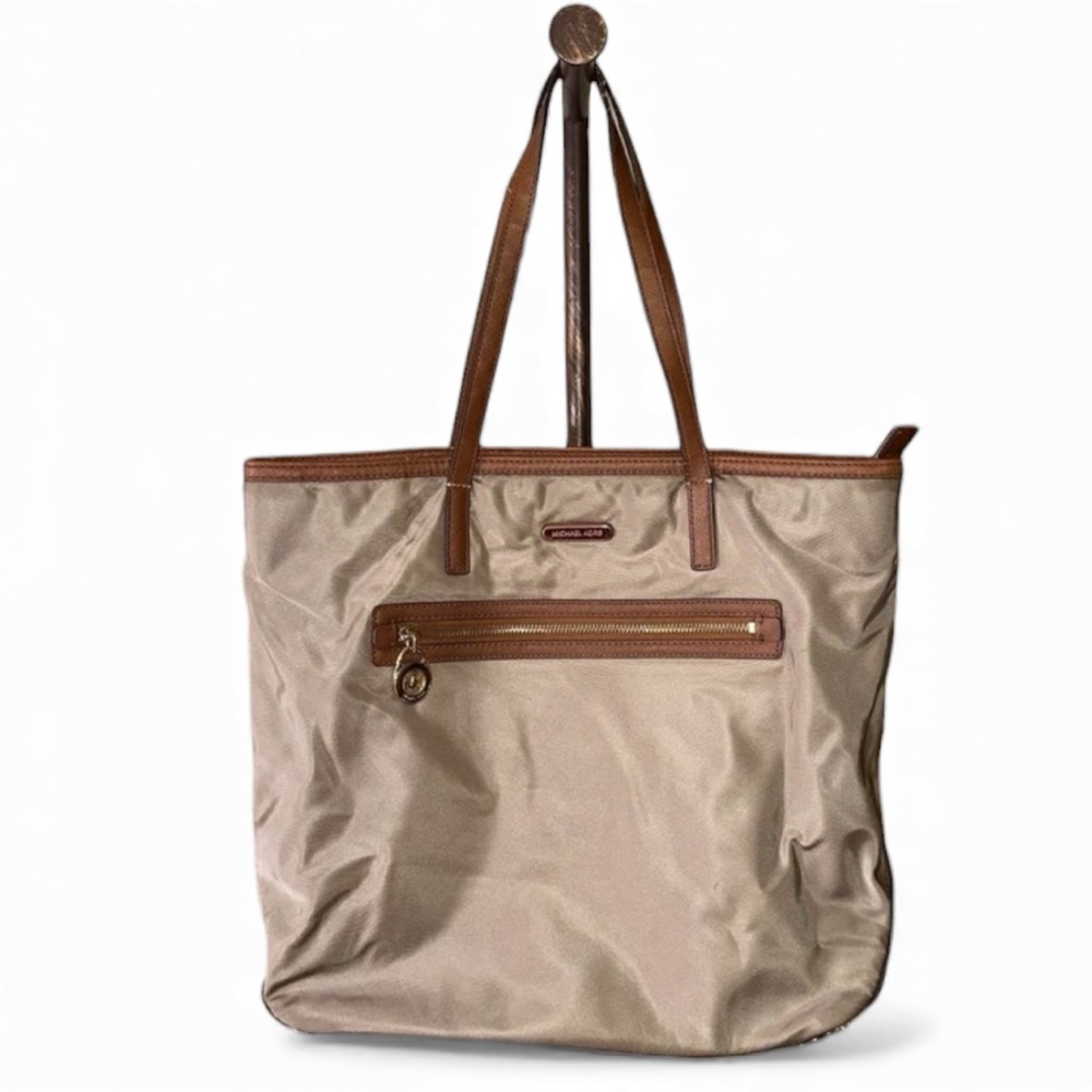 Michael Kors Tan Nylon Travel Bag 17” X 14” X 5” Zip Top Nice condition